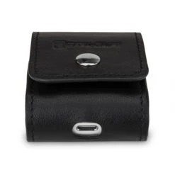 StilGut - AirPods Case Aus Leder Mit Lederband & Karabiner -Outlet STILGUT Store airpods case aus leder mit lederband karabiner schwarz nappa 04