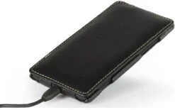 StilGut - UltraSlim Case Für HTC Windows 8X Aus Leder -Outlet STILGUT Store htc windows 8x us schw 03