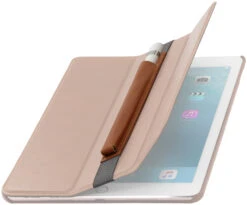 StilGut - IPad 2018 Pencil-Halter -Outlet STILGUT Store ipad 2018 pencil halter aus leder cognac 03