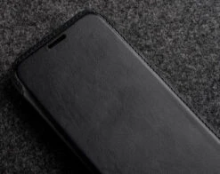 StilGut - IPhone 12 Mini NFC/RFID Blocking Hülle 13 StilGut - IPhone 12 Mini NFC/RFID Blocking Hülle -Outlet STILGUT Store iphone 12 mini rfid blocking book case black 05