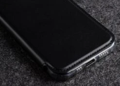 StilGut - IPhone 12 Pro NFC/RFID Blocking Hülle 12 StilGut - IPhone 12 Pro NFC/RFID Blocking Hülle -Outlet STILGUT Store iphone 12 pro rfid blocking book case black 06