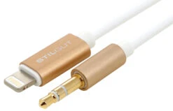 StilGut - Lightning-Adapter Auf 3,5-mm-Audio-Stecker 9 StilGut - Lightning-Adapter Auf 3,5-mm-Audio-Stecker -Outlet STILGUT Store lightning adapter auf 3 5 mm audio stecker weiss 01