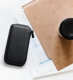 StilGut - Handytasche Aus Leder Mit Reissverschluss XL 21 StilGut - Handytasche Aus Leder Mit Reissverschluss XL -Outlet STILGUT Store phone pouch with zipper black nappa 05