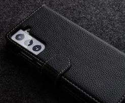 StilGut - Samsung Galaxy S21 Plus Flip Cover Talis Mit Kartenfach 16 StilGut - Samsung Galaxy S21 Plus Flip Cover Talis Mit Kartenfach -Outlet STILGUT Store samsung galaxy s21 plus wallet case talis black 06