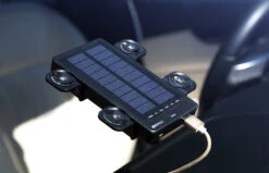 StilGut - Solar-Powerbank 5.000 MAh -Outlet STILGUT Store solar powerbank 5000 mah schwarz 03