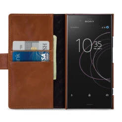 StilGut - Sony Xperia XZ1 Hülle Talis Mit Kreditkartenfach -Outlet STILGUT Store sony xperia xz1 huelle talis mit kreditkartenfach cognac 01 w